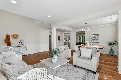 22907 SE 52nd Street Issaquah WA 98029