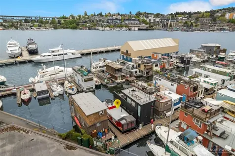 2143 N Northlake Way Seattle WA 98103