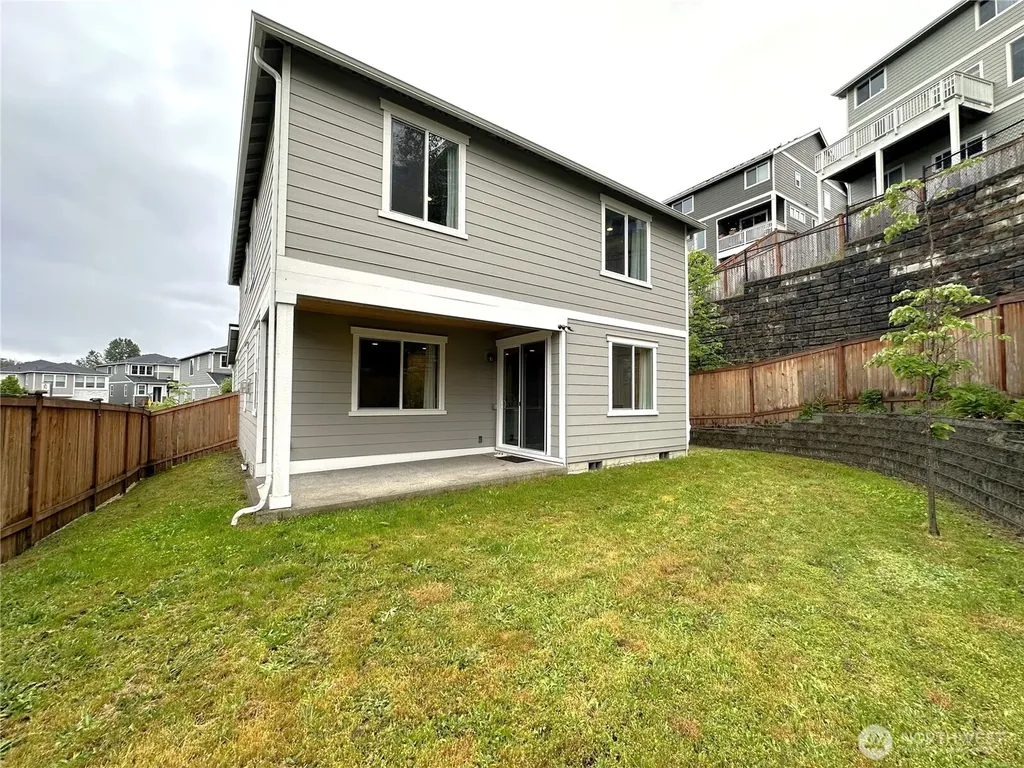 19019 123rd Place SE Renton WA 98058