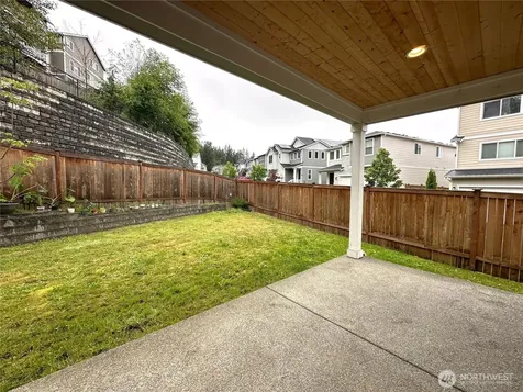 19019 123rd Place SE Renton WA 98058