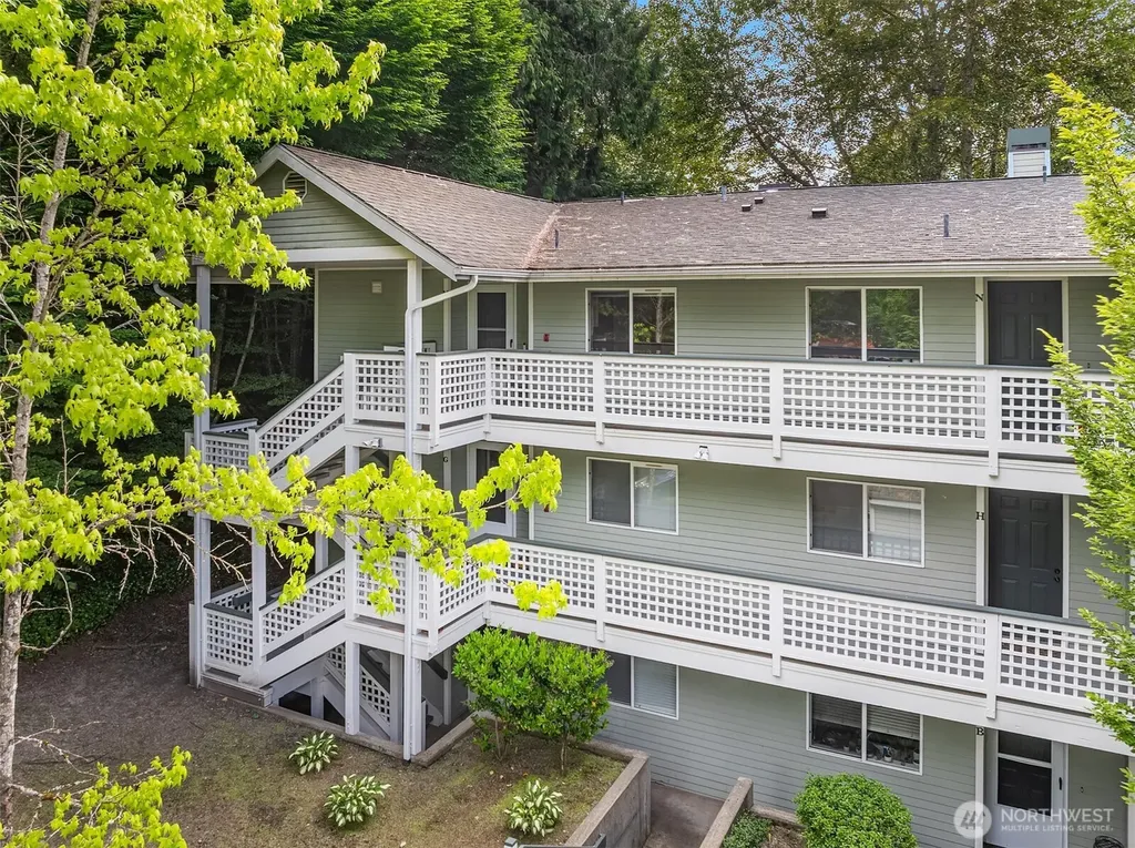 12323 NE 97th Street Kirkland WA 98033