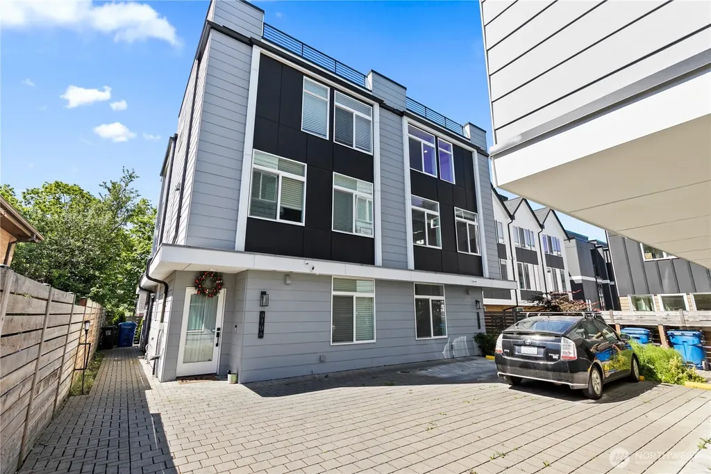 919 NW 56th Street Seattle WA 98107