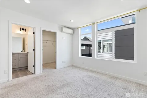 919 NW 56th Street Seattle WA 98107