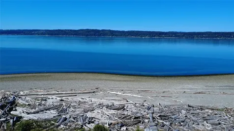23 Sand Point Way Hat Island WA 98206