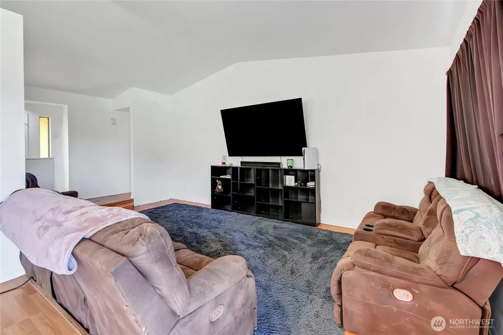 9018 Andes Court SE Yelm WA 98597