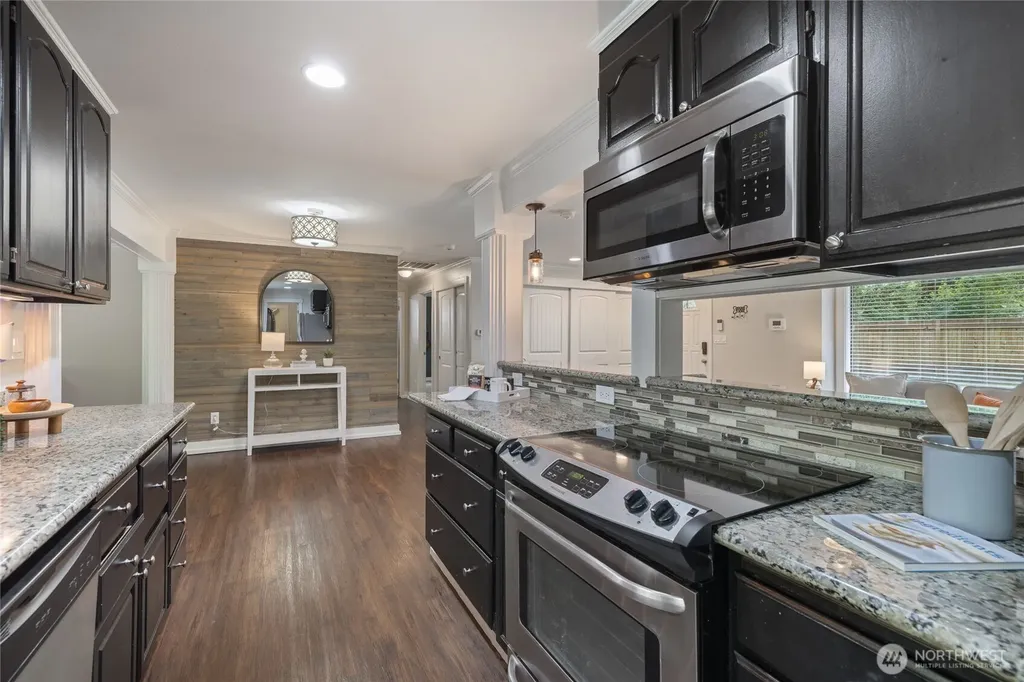 8211 118th Street Ct SW Lakewood WA 98498