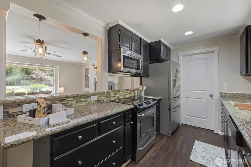 8211 118th Street Ct SW Lakewood WA 98498