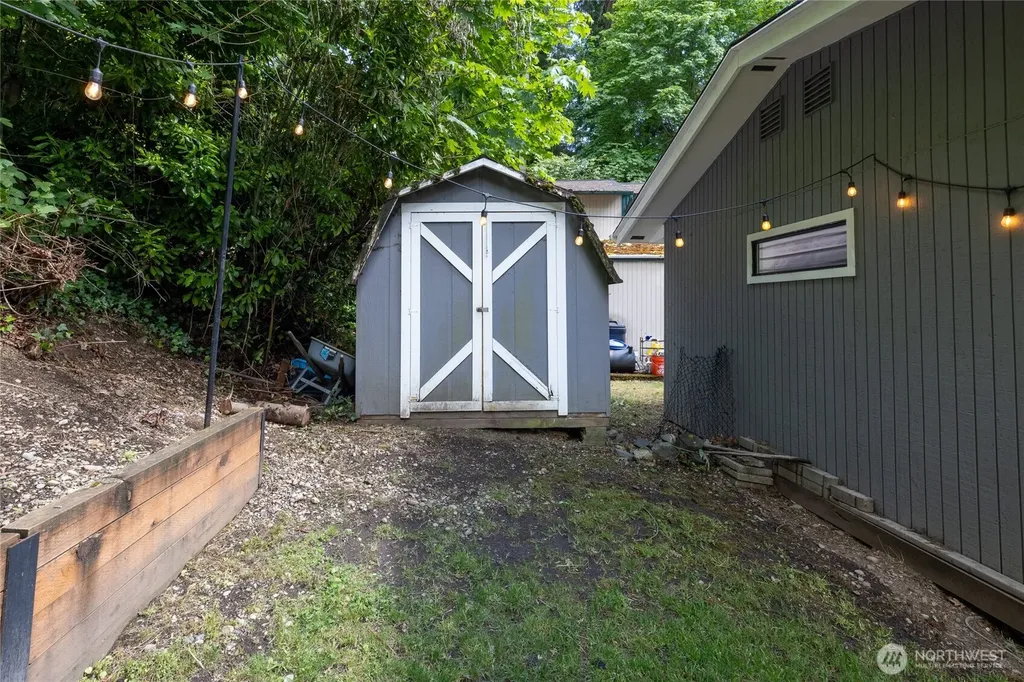8211 118th Street Ct SW Lakewood WA 98498
