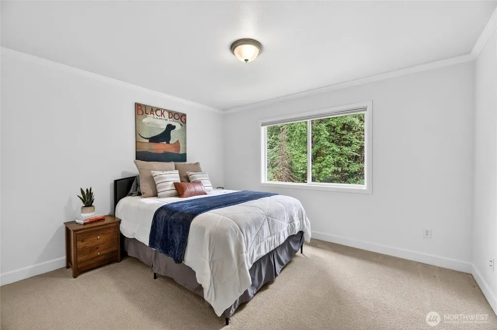25901 NE 1st Place Sammamish WA 98074