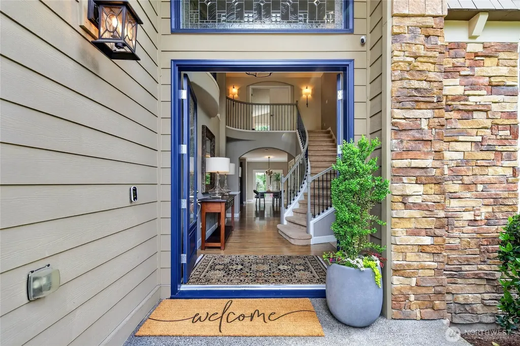25901 NE 1st Place Sammamish WA 98074