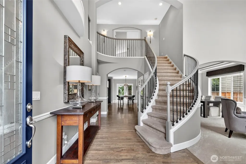 25901 NE 1st Place Sammamish WA 98074