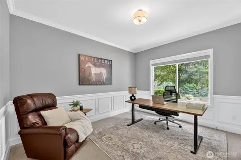 25901 NE 1st Place Sammamish WA 98074