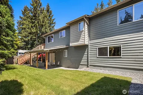 15021 Westminster Way N Shoreline WA 98133