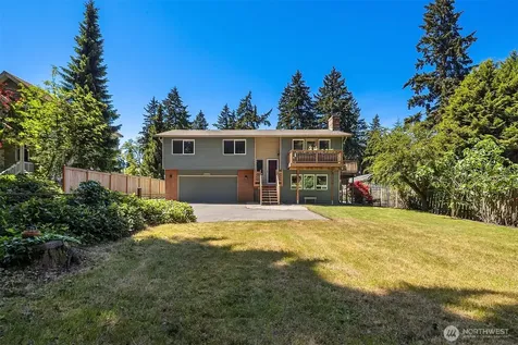 15021 Westminster Way N Shoreline WA 98133