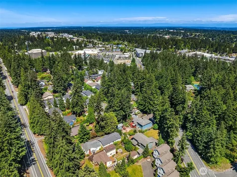 15021 Westminster Way N Shoreline WA 98133