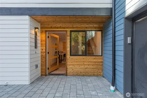 11733 Durland Avenue NE Seattle WA 98125