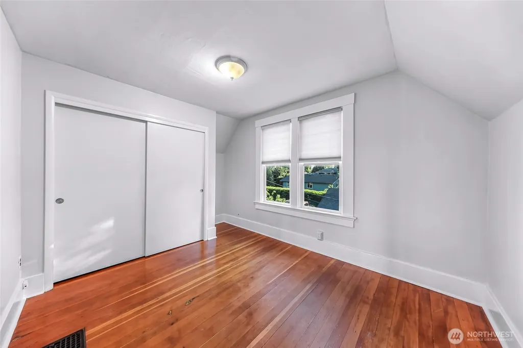 2429 Spruce Street Bellingham WA 98225