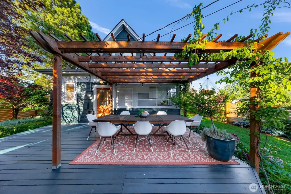 2429 Spruce Street Bellingham WA 98225