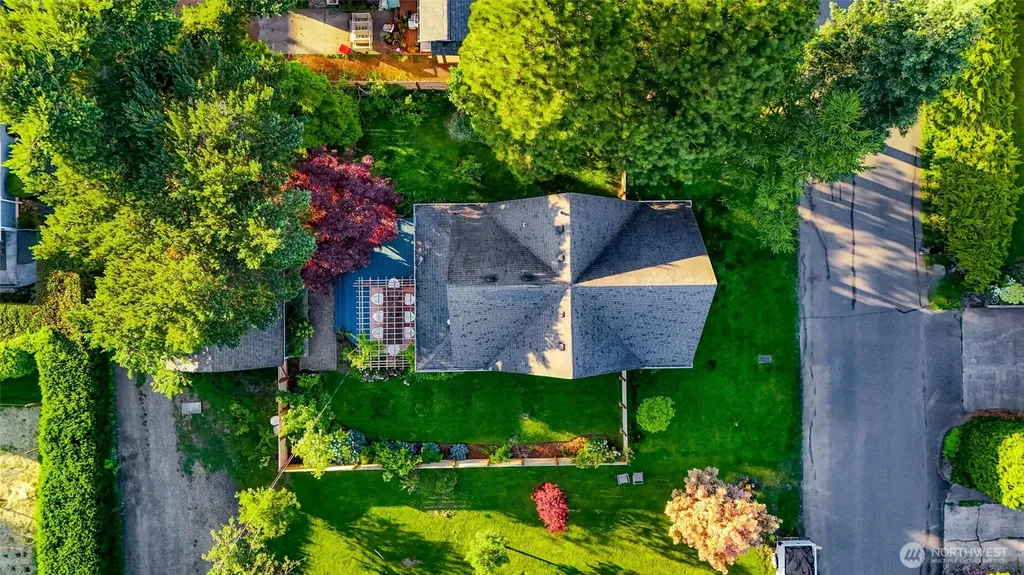 2429 Spruce Street Bellingham WA 98225