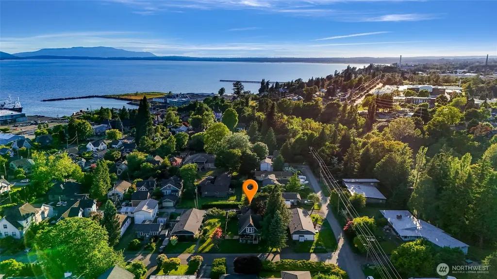 2429 Spruce Street Bellingham WA 98225
