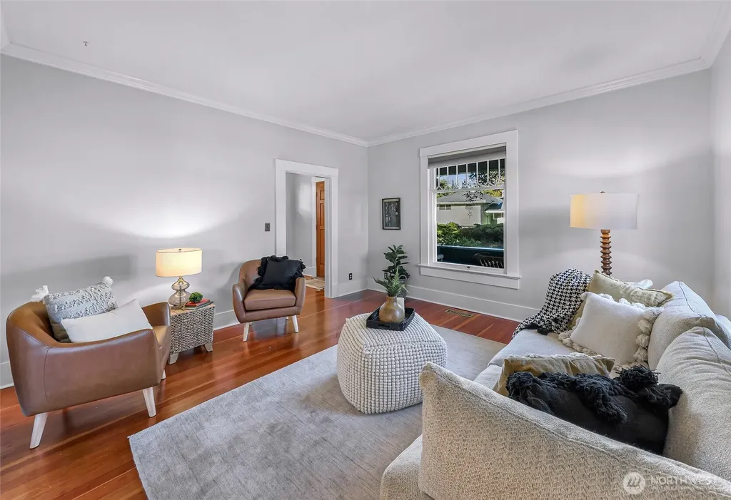 2429 Spruce Street Bellingham WA 98225