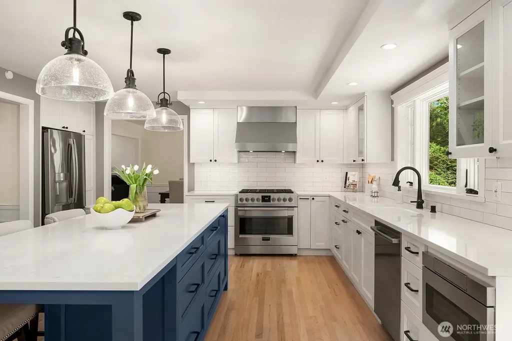 20141 NE 42nd Street Sammamish WA 98074