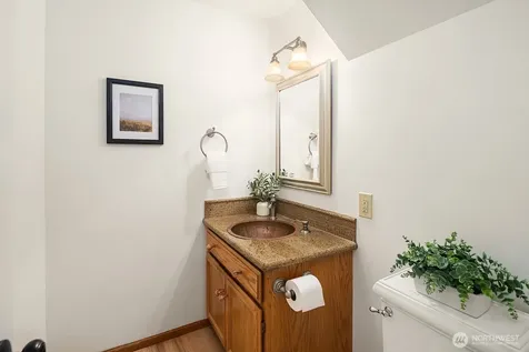 20141 NE 42nd Street Sammamish WA 98074