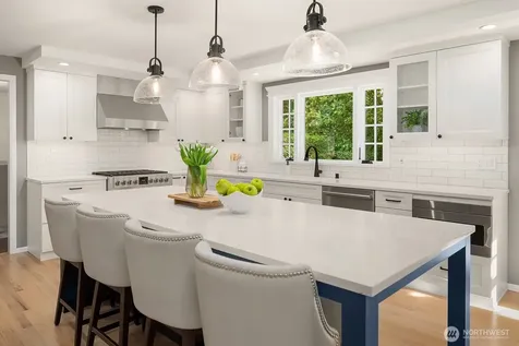 20141 NE 42nd Street Sammamish WA 98074
