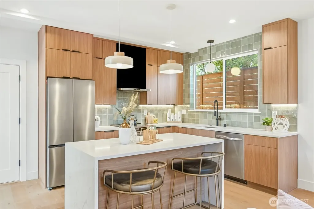 11731 Durland Avenue NE Seattle WA 98125