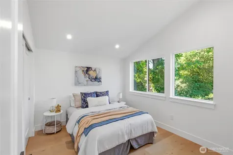 11731 Durland Avenue NE Seattle WA 98125