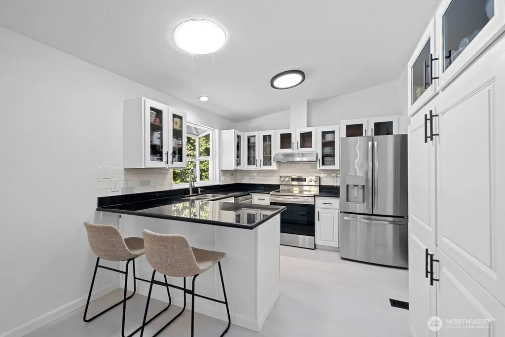 24306 87th Place W Edmonds WA 98026