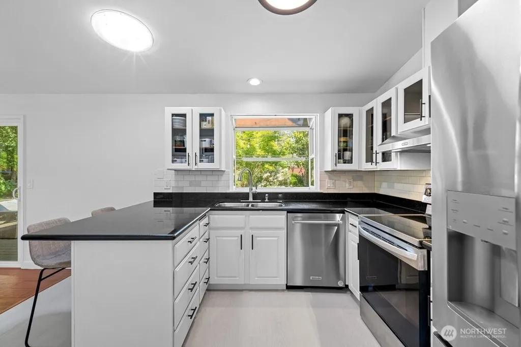 24306 87th Place W Edmonds WA 98026