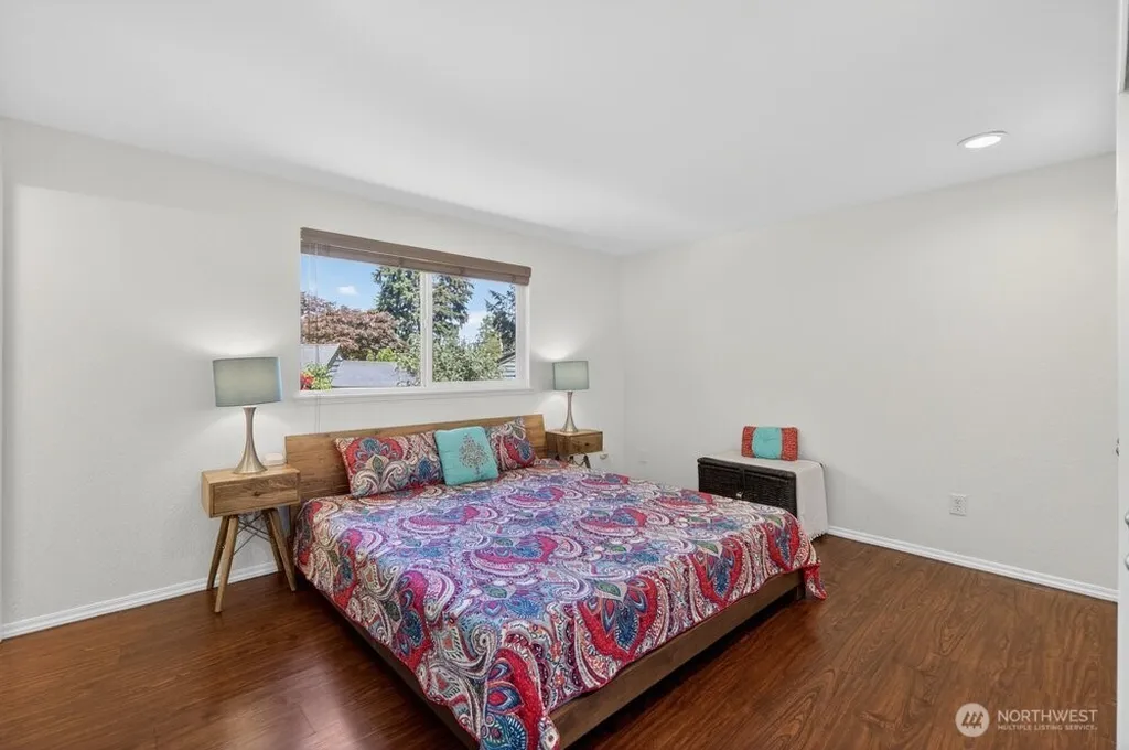 24306 87th Place W Edmonds WA 98026