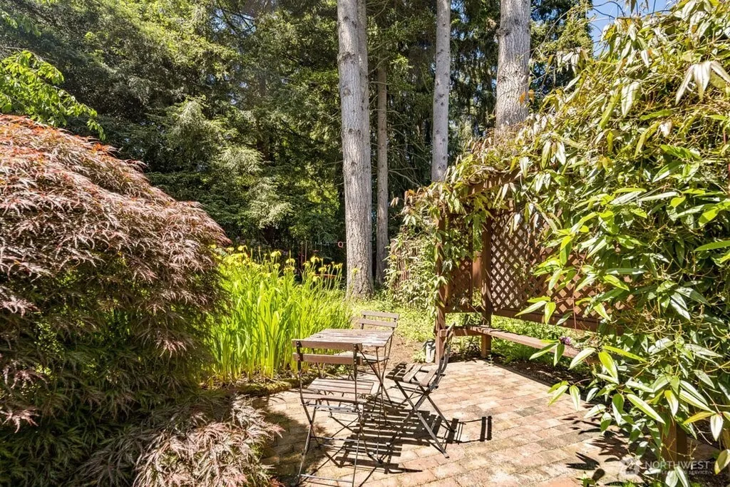 24306 87th Place W Edmonds WA 98026