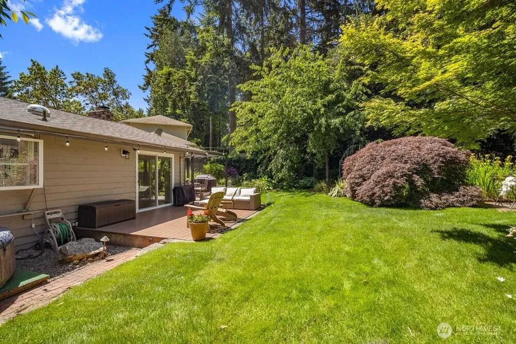 24306 87th Place W Edmonds WA 98026