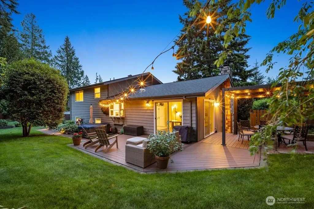 24306 87th Place W Edmonds WA 98026