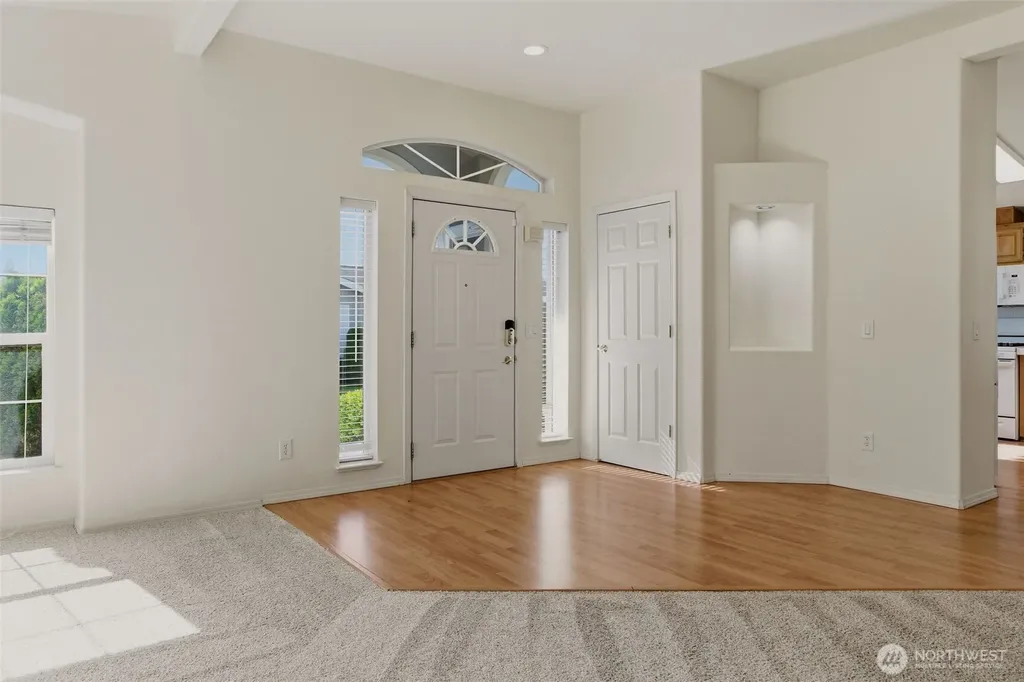 24036 222nd Avenue SE Maple Valley WA 98038