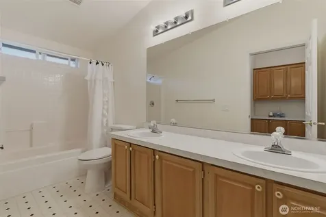 24036 222nd Avenue SE Maple Valley WA 98038
