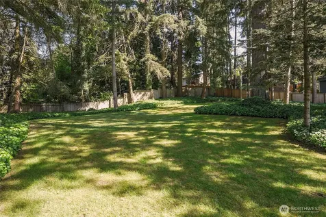 19616 61st Place NE Kenmore WA 98028