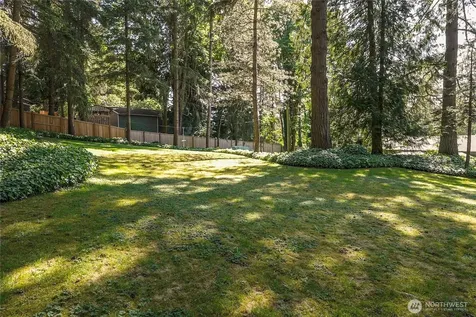 19616 61st Place NE Kenmore WA 98028