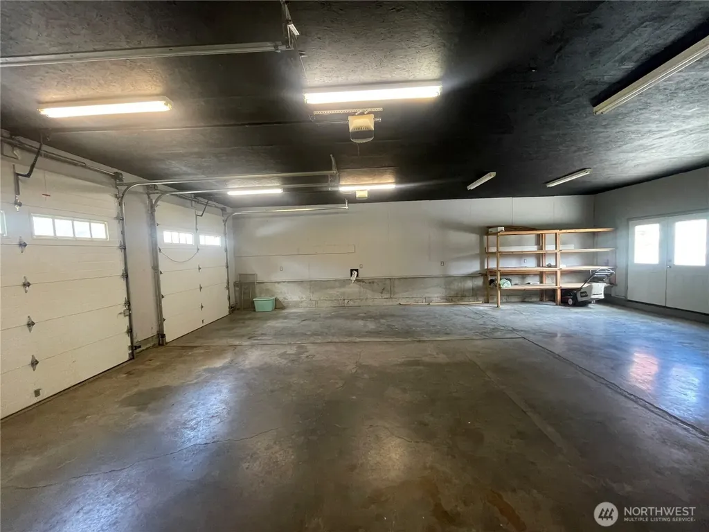 810 E Spring Dayton WA 99328