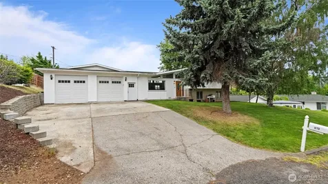 810 E Spring Dayton WA 99328