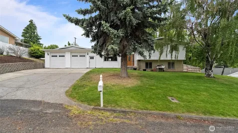 810 E Spring Dayton WA 99328