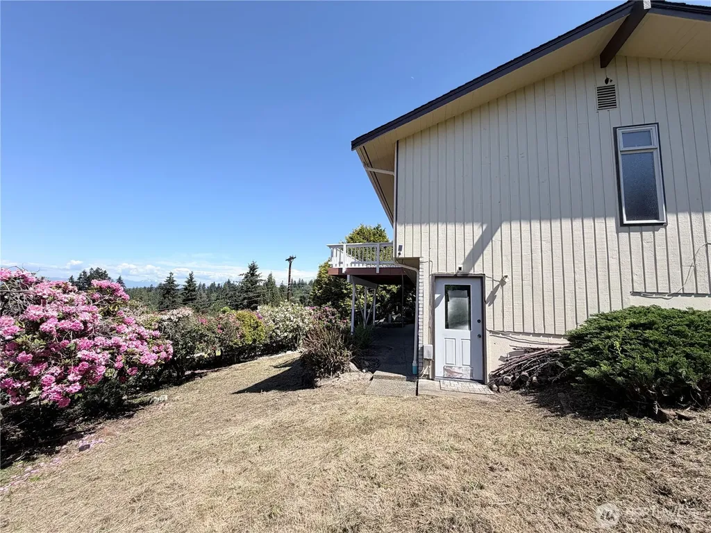 2505 Hillside Lane Everett WA 98203
