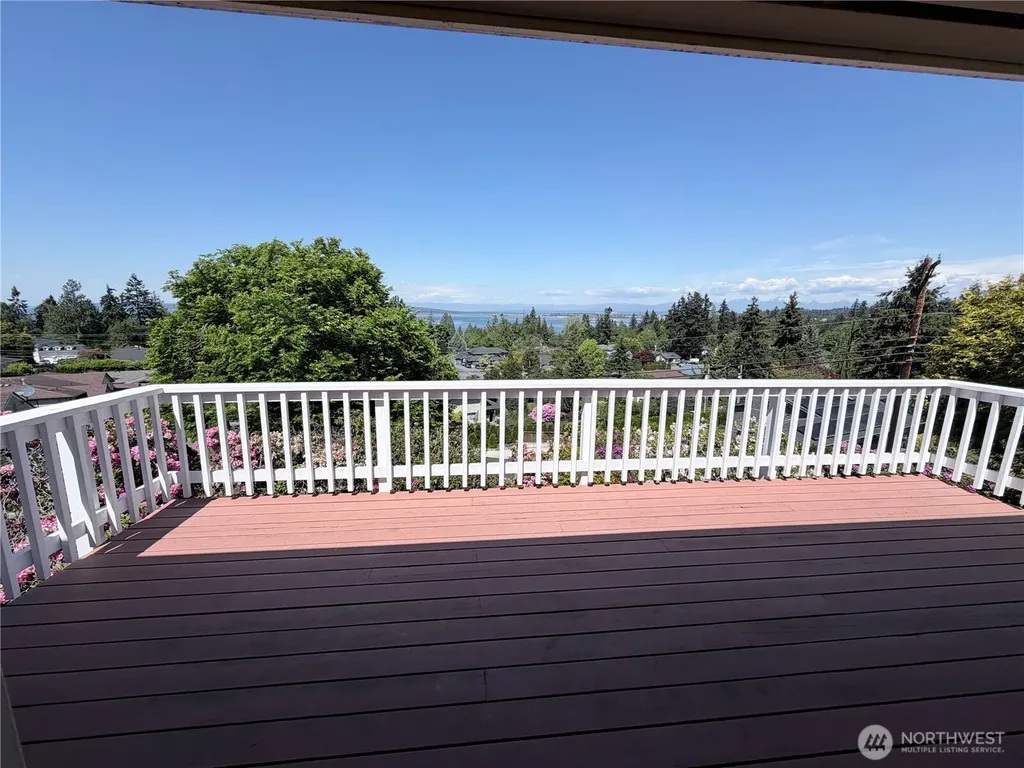 2505 Hillside Lane Everett WA 98203