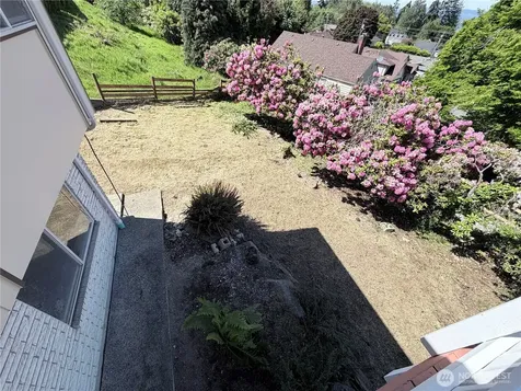 2505 Hillside Lane Everett WA 98203