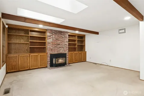 2833 140th Avenue NE Bellevue WA 98005