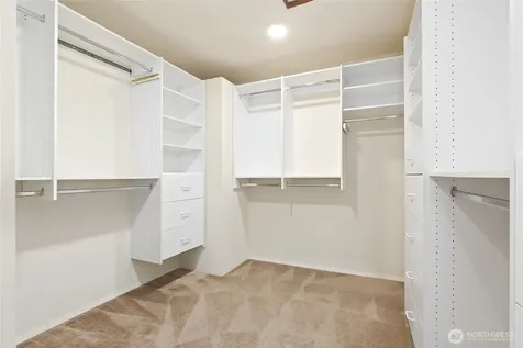 2833 140th Avenue NE Bellevue WA 98005