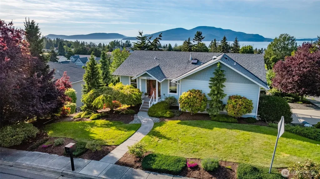 3602 8th Street Anacortes WA 98221