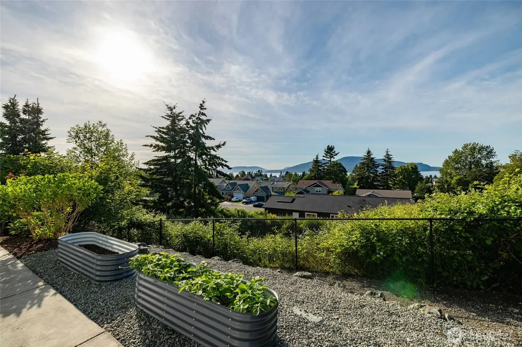 3602 8th Street Anacortes WA 98221
